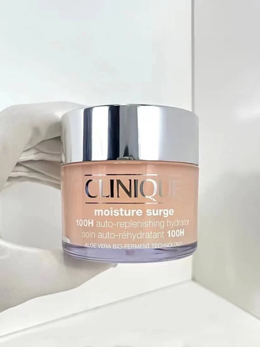 CLINIQUE Moisture Surge 100H Auto-Replenishing Hydrator 125ml/4.2oz, New - Picture 2 of 3